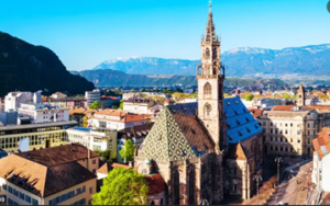 Bolzano-Bozen capital del Tirol del Sud