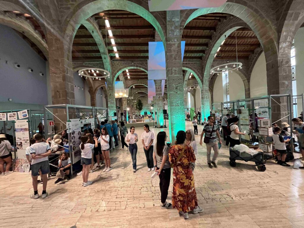 Jornada mschools al museu