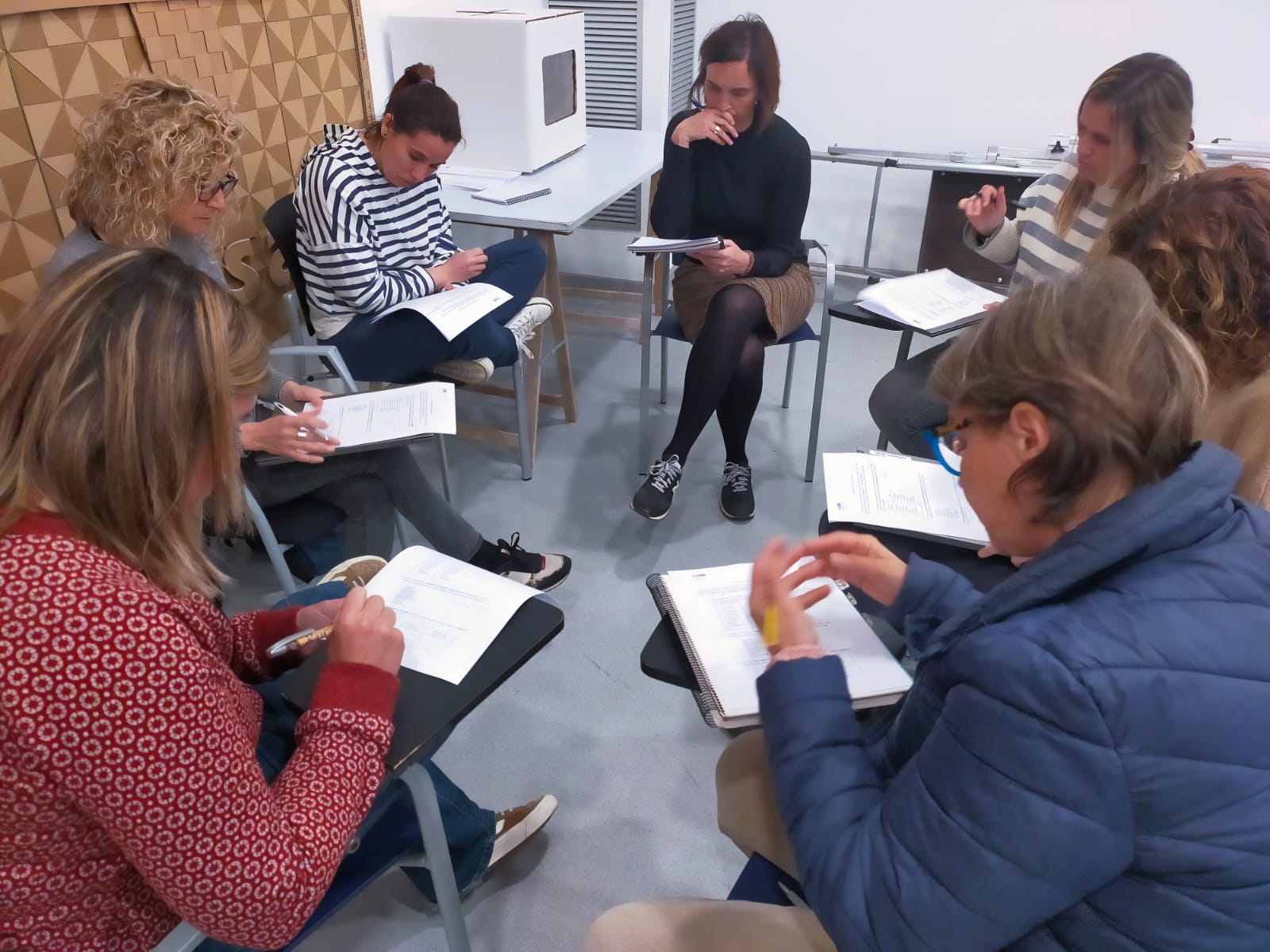 256b547d-f45b-4e1c-8a85-651b84f7e7ca